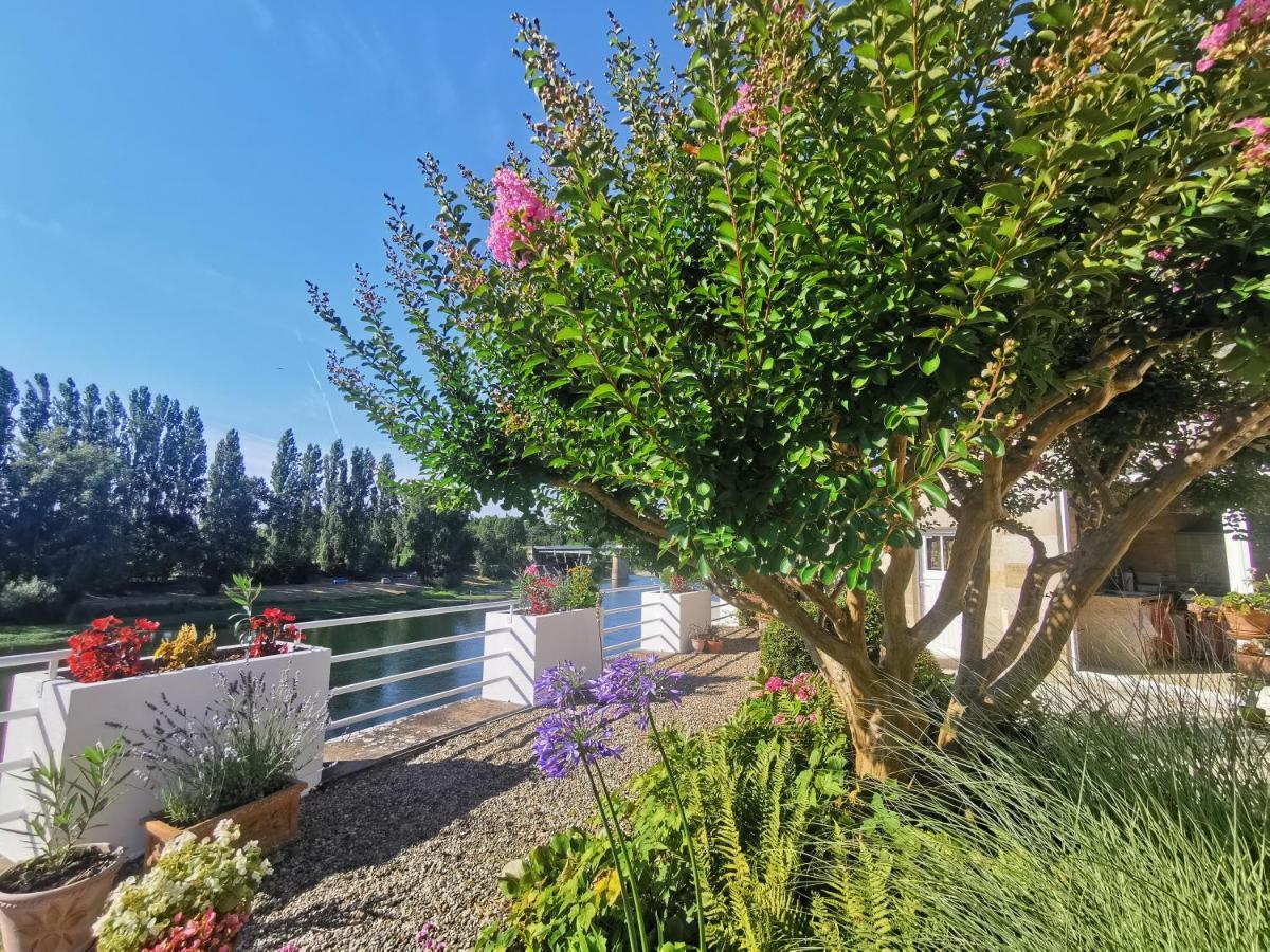 Au Bord De L'Eau Bed & Breakfast Pessac-sur-Dordogne Luaran gambar